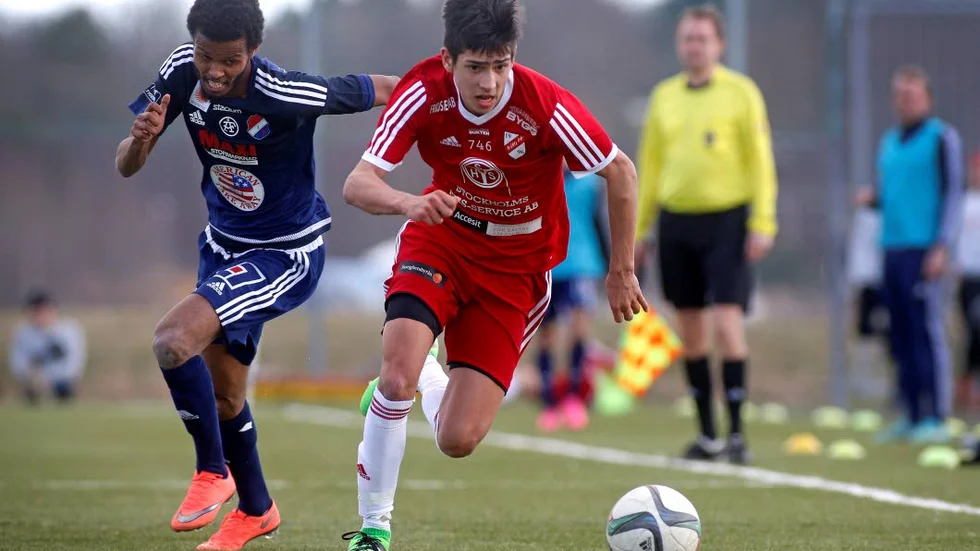 Kryss. Danilo Al-Saed och hans lagkompisar i Håbo spelade 1–1 mot Strömsberg.