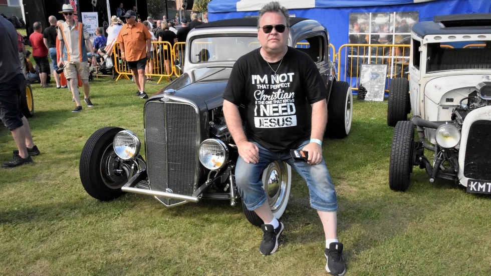 "Det roliga med den här bilen är att den är såld i Norrbotten 1933 i Morjärv, sedan har den gått vidare till Råneå där den varit i trafik till 1951 och efter det stått", säger bilägaren.