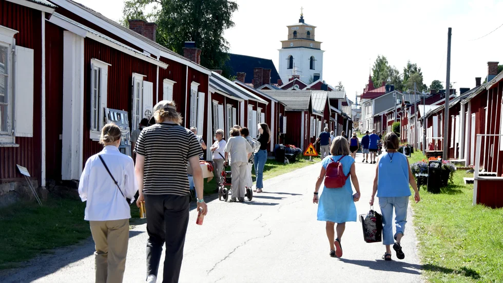 Inte lämpligt med entreprenörsbostäder nära Världsarvet Kyrkbyn i Gammelstad, enligt insändarskribenten. (Nyheten skrev NSD om den 27 oktober 2023, Reds. anm.)
