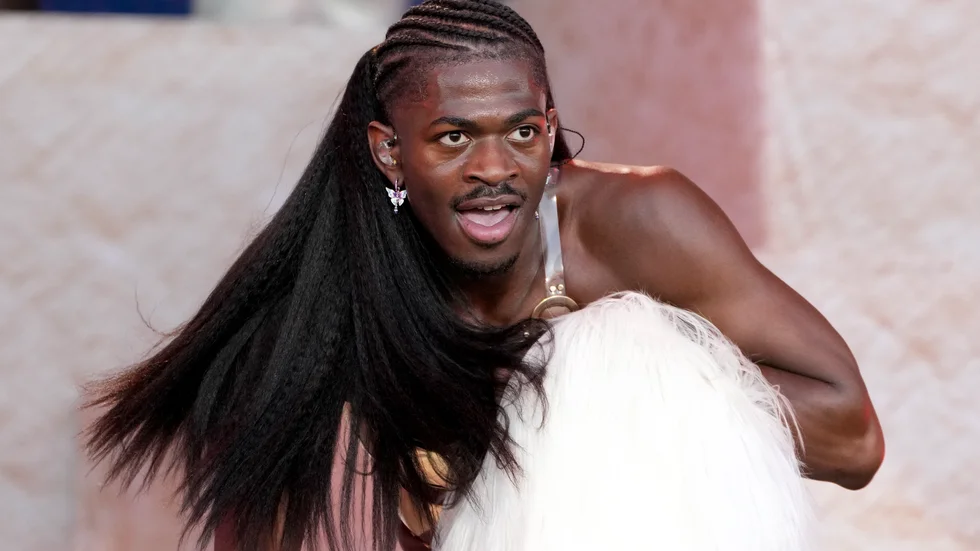 Lil Nas X under sitt uppträdande på Glastonburyfestivalen i slutet av juni. Arkivbild.