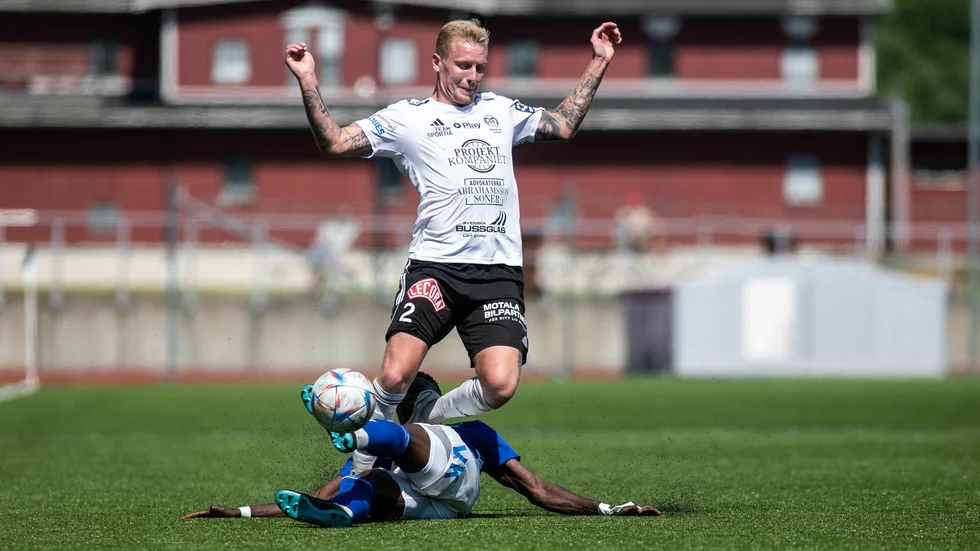 Maif, här Erik Sachs, drog igång träningen efter lite sommarvila på torsdagen. Klubbchef Elias Hanna berättar att Maif är på jakt efter någon spelare med spetskvaliteer inför höstsäsongen i ettan. 