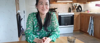 Hon håller hårt på japanska traditioner