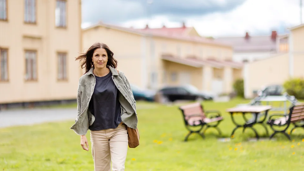 För Frida Nyberg var det självklart att skriva om sin upplevelse, erfarenhet och sina tankar. Det var en del av hennes egen bearbetning, men det var inte lika självklart att ge ut en bok om det hon varit med om.