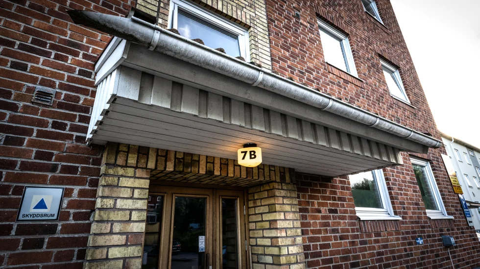 Den föreslagna hyreshöjningen på tolv procent skulle, enligt debattören, göra en genomsnittstrea cirka 800 kronor dyrare i månaden.