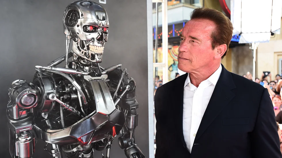 Kommer AI att försöka utplåna människorna likt Arnold Schwarzeneggers mekaniska avbild i "Terminator"? Arkivbild.
