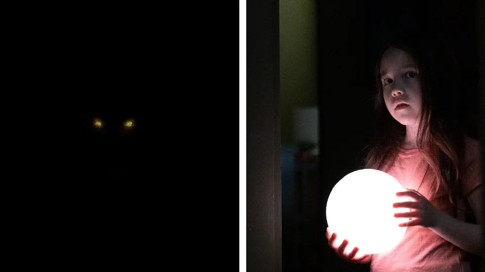 Var är det egentligen som gömmer sig i garderoben? Sawyer Harper (Vivien Lyra Blair) vågar kika in i mörkret Rob Savages film "The Boogeyman" (2023) som bygger på Stephen Kings klassiska novell "Monstret i garderoben" (1973). 