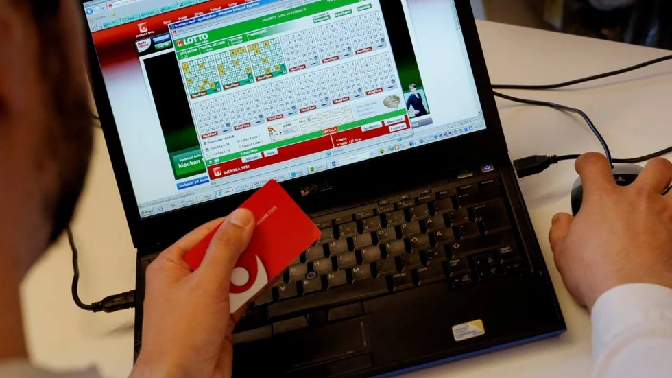 Vinnaren lät datorn välja nummer.