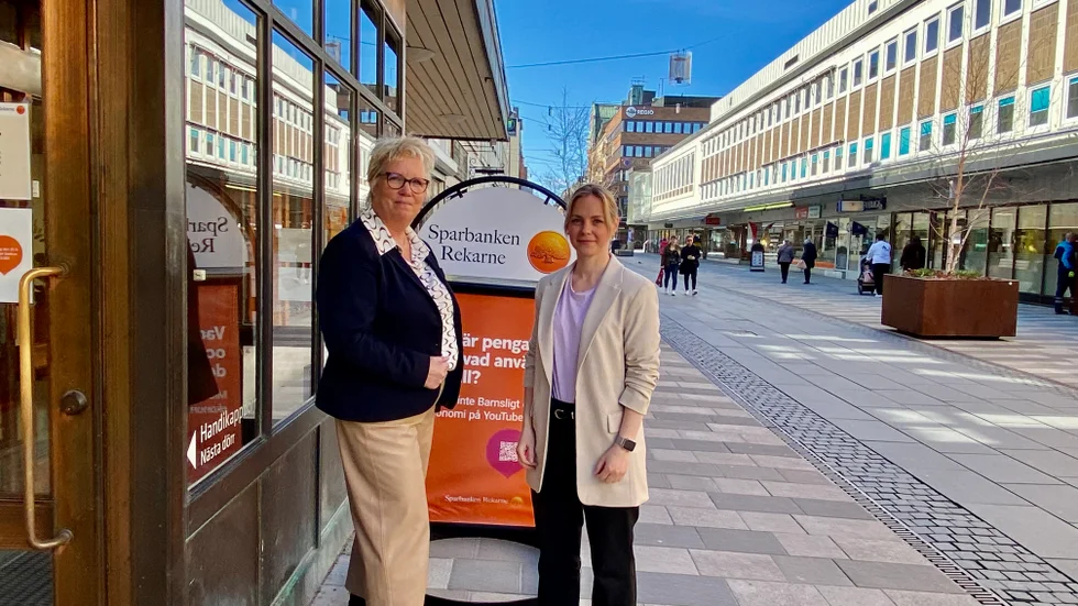 Sparbanken Rekarne vill satsa på tryggheten. "Ingen kan göra allt, men alla kan göra något", säger vd:n Annika Helg.