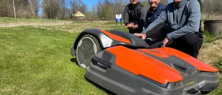 Här sköter robotar golfbanan: "Ett väldigt enkelt val" 