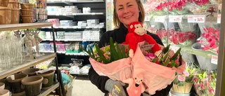Så kan du uppvakta dina nära och kära en dag som denna: "Går åt mycket jordgubbar och hallon"
