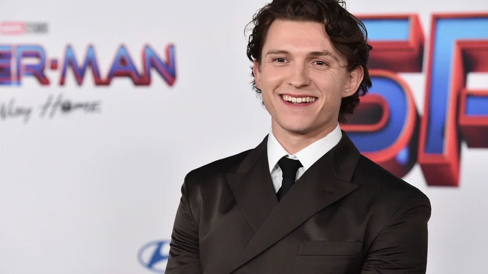 Tom Holland går från "Spider-Man" till äventyrsfilmen "Uncharted". Arkivbild.
