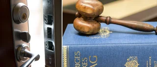 Främmande inkräktare löpte amok i bostad 