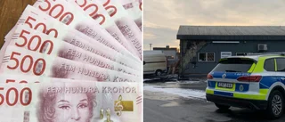 Friad från mordbrand kräver 100 000 • Vill ha ersättning för lidande under häktning