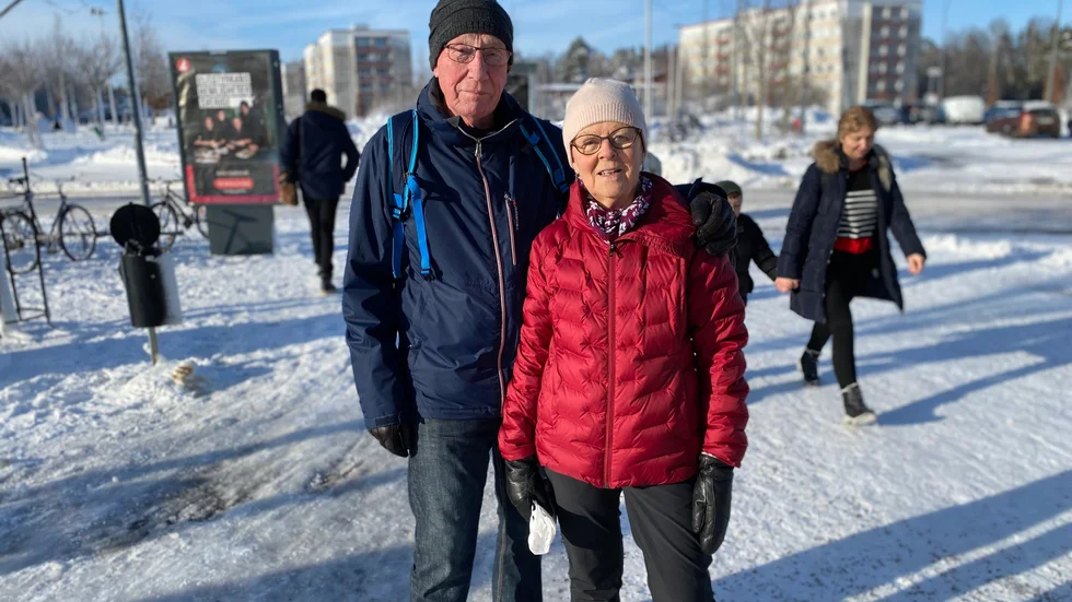 Björn och Ingrid Söderström säger att promenader och motion fått dem att må bättre under pandemin.