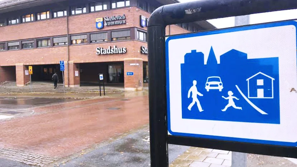 Skellefteå kommun borde anorda hjälpbussar till Ukraina, enligt ett Skellefteåförslag. 