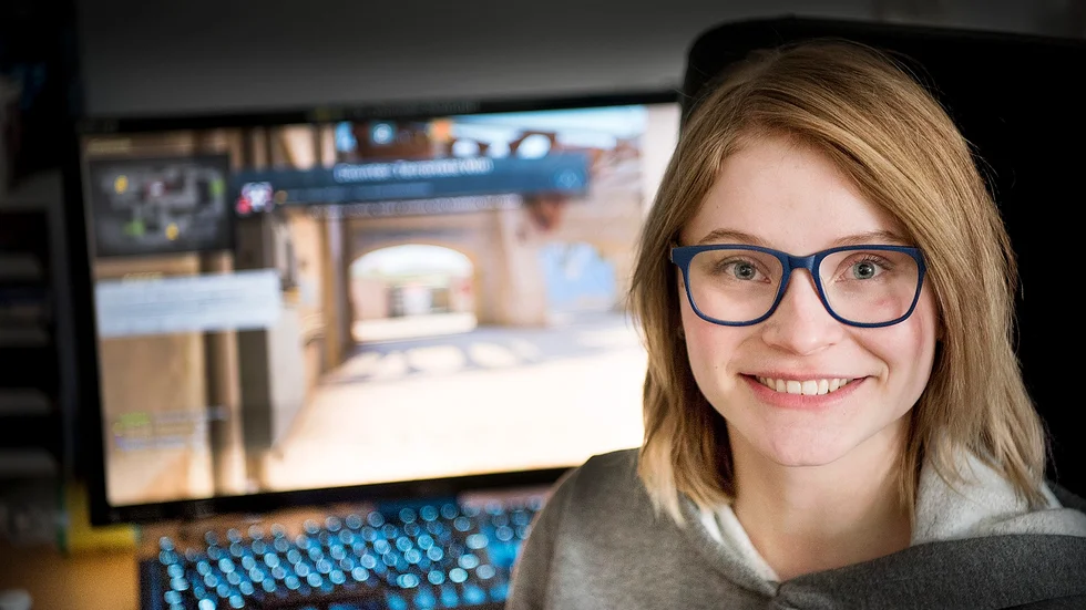 Framtiden. ”Kan andra bli proffs så kan även jag”, säger Danielle Roslund från Malå. Foto: Lars Eriksson.