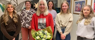 Hon tar täten i årets luciatåg