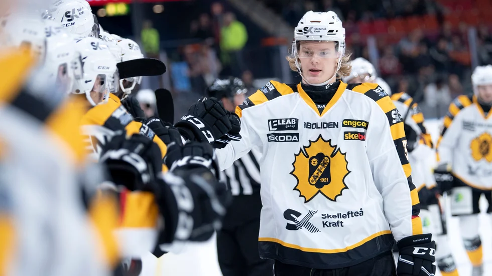 Mål. Albin Eriksson var framgångsrik i AIK:s J20-lag under helgen. Mål i varje match.