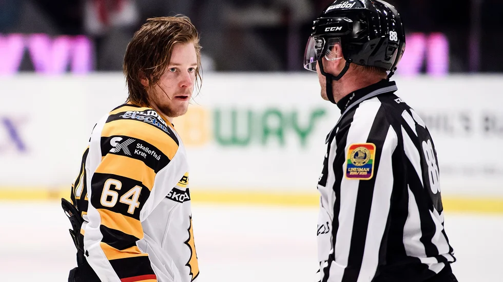 Jonathan Pudas tar över kaptensbindeln av Oscar Möller som har tagit en paus från ishockeyn med ett utmattningssyndrom.