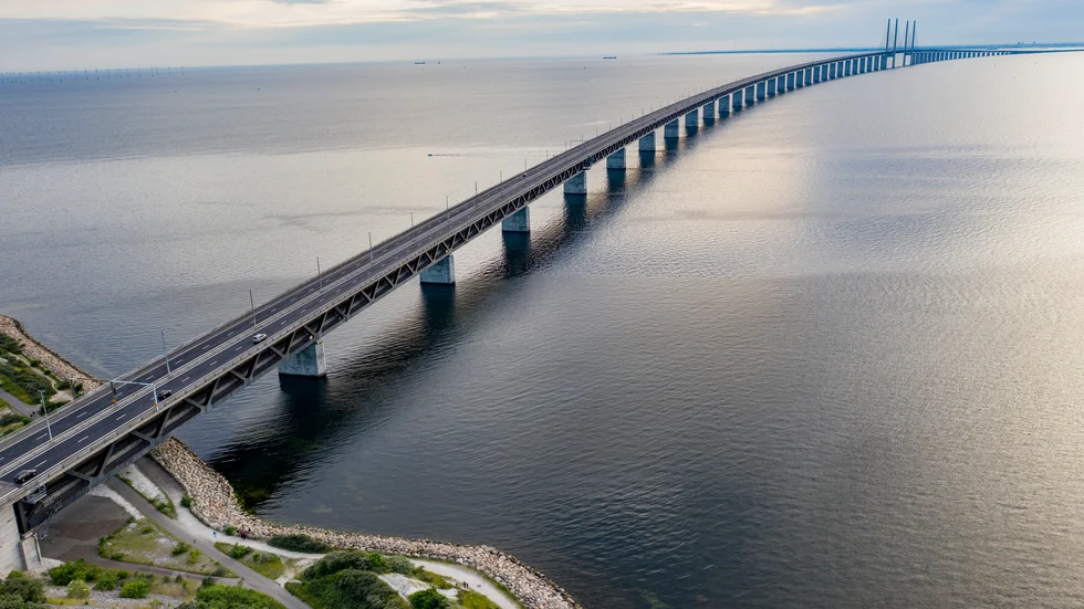 En 49-årig man från Nederländerna döms av en dansk tingsrätt till sju års fängelse för att ha smugglat över 100 kilo narkotika genom Danmark till Sverige. Arkivbild.