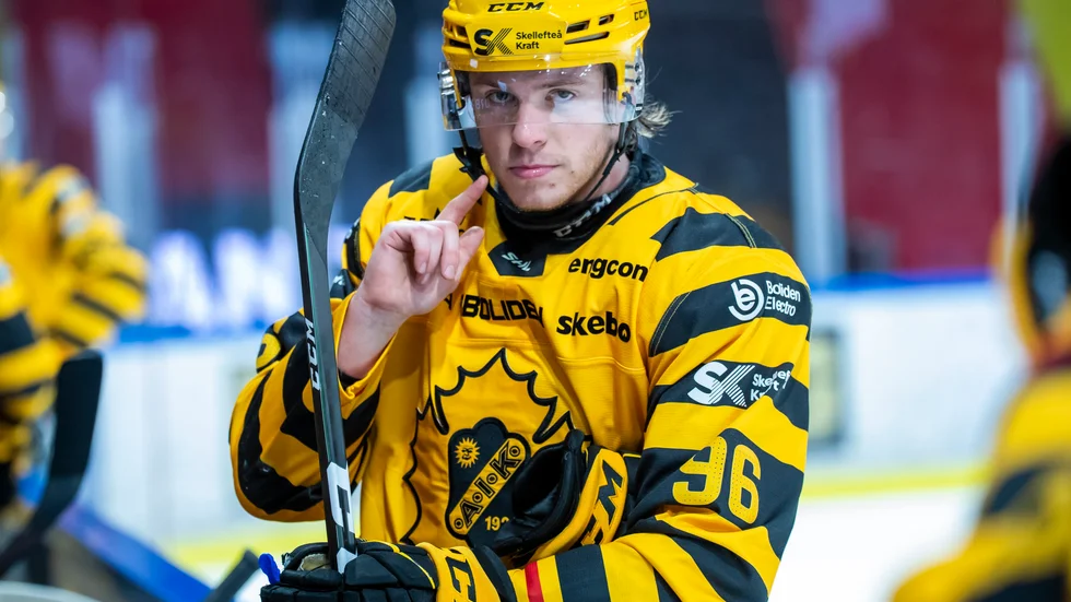 Skellefteås Rickard Hugg blev tvåmålsskytt i 5–2-segern mot Timrå. Arkivbild.