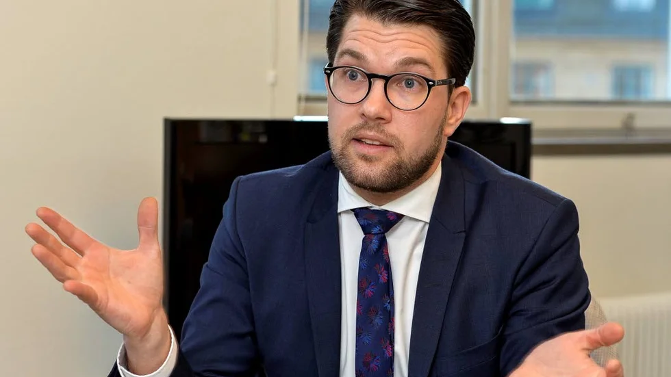 Jimmie Åkesson är partiledare för Sverigedemokraterna och därmed en av de företeelser som triggar diskussionen om vart demokratin är på väg.
