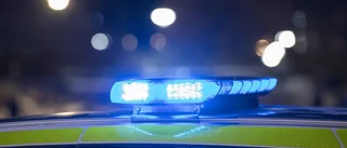 Bilförare försökte köra ifrån polisen