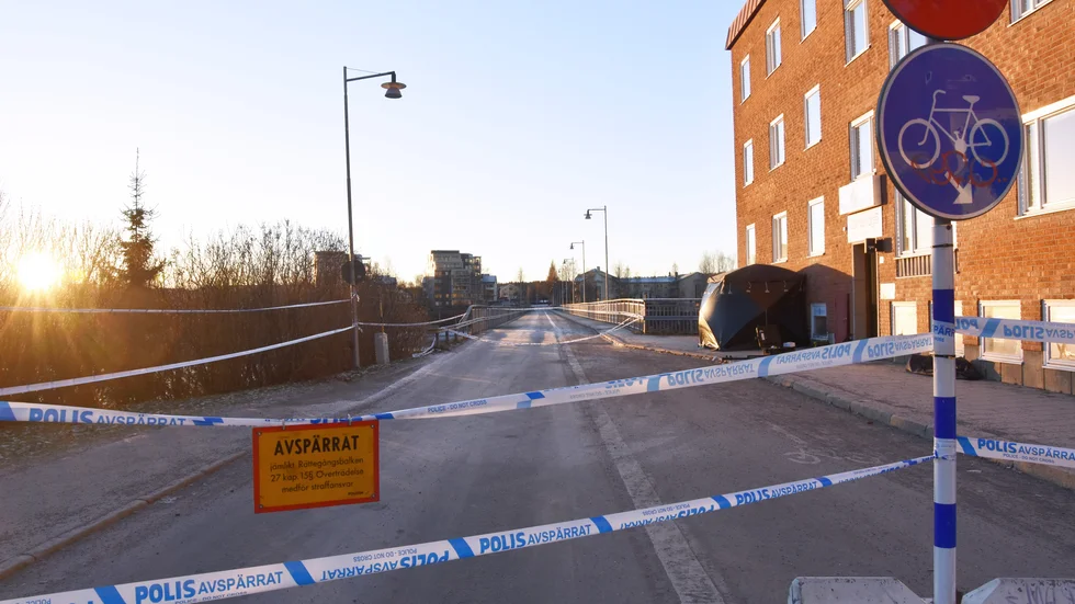 De som har rört sig i området mellan klockan 02.00 och 03.15 uppmanas kontakta polisen.