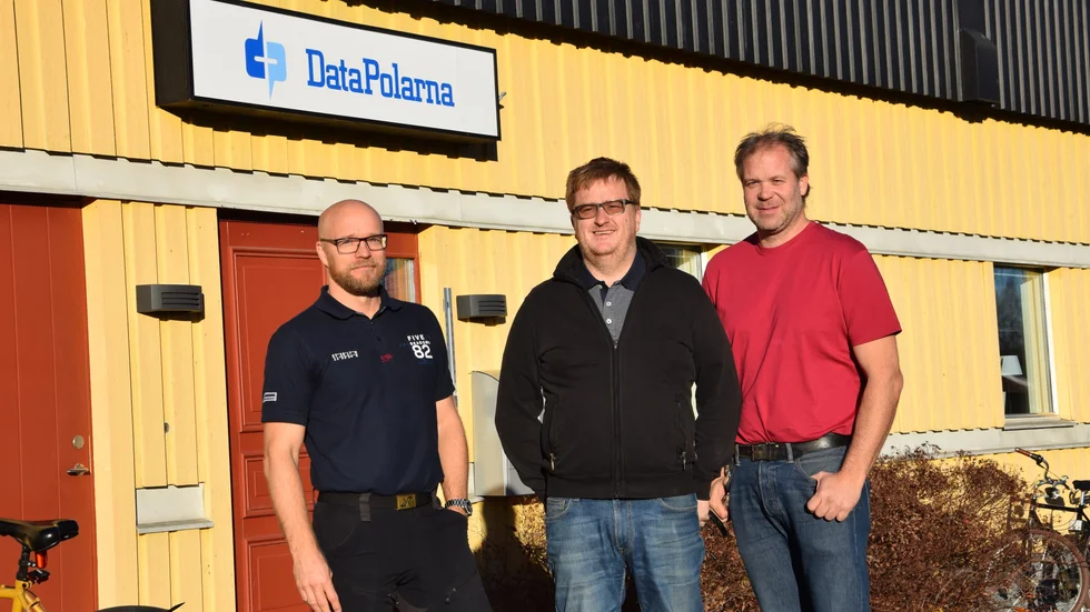 Datapolarna flyttar nu till nya lokaler på Mobacken efter 23 år i centrala Skellefteå, här grundarna fr v Thomas Holmström, Anders Marklund och Ola Fredby.