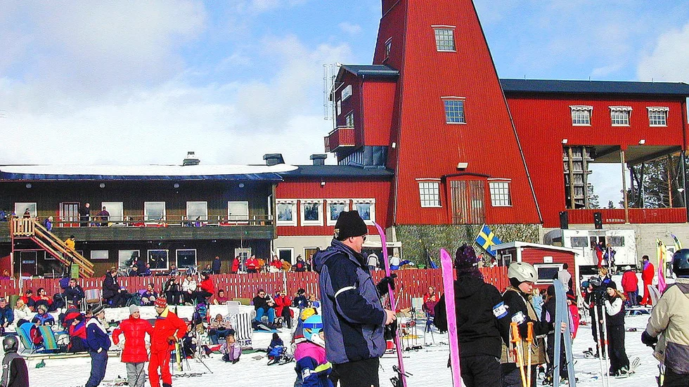 Tjamstabackarnas skidanläggning ökar antalet skidåkardagar.