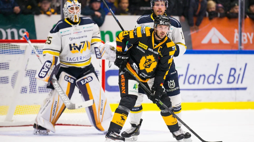 Jimmie Ericsson gjorde mål mot HV71. Men AIK föll efter straffar. 