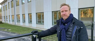 Politikern: "Inte värdigt för en brukare med så många olika"