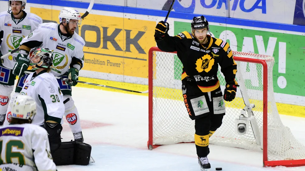Vinkar farväl. Jocke Lindström lämnar AIK för NHL.