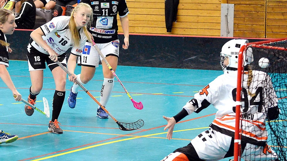 Tremålsskytt. Skellefteå IBS Alice Selin vände matchen i tredje perioden. Foto: Ulf Johansson.