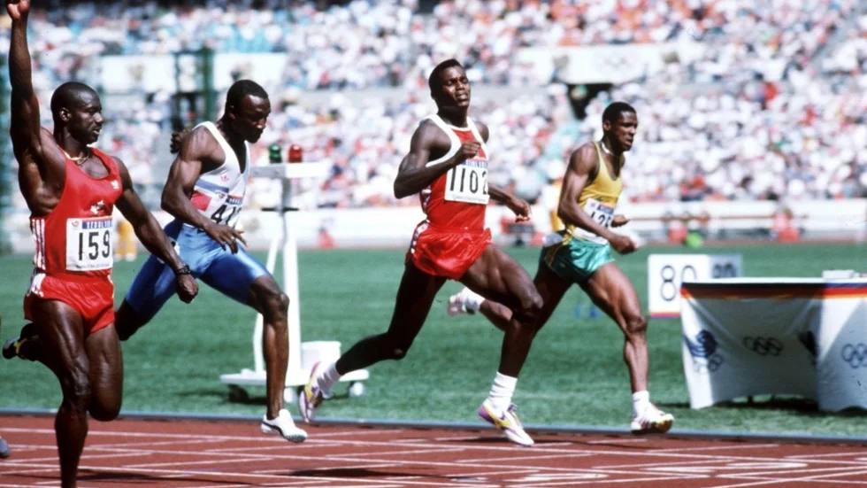 FOTO: ASL/SCANPIX
                  Ben Johnson (till vänster) vinner 100 meter i OS 1988.
                  FOTO: ASL/SCANPIX
                  Ben Johnson (till vänster) vinner 100 meter i OS 1988.
                  