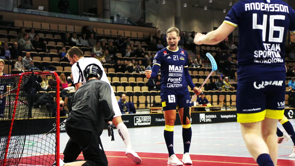 Andreas Lindqvist och Visby IBK hade många tillfällen att jubla mot Sätra.
