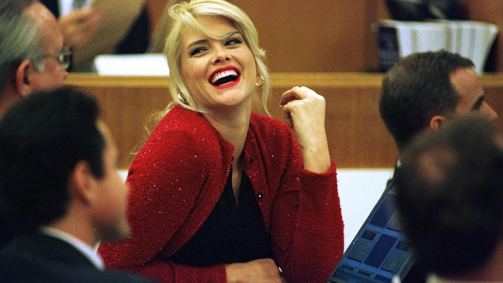 Anna Nicole Smith i en domstol år 2000. Arkivbild.