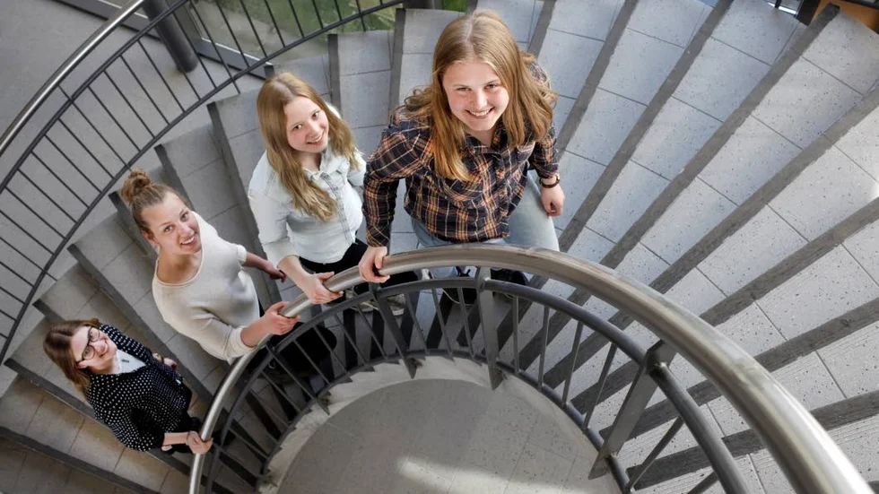 Alice Löfqvist, Klara Seigerlund,
EllaTernström och
Bella Nilsson