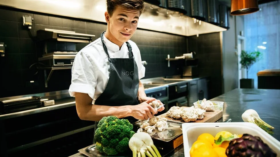 Kungsholmen. Fabian Olli Johanson jobbar i dag på lunchrestaurangen och matstudion NOGA på Kungsholmen i Stockholm.