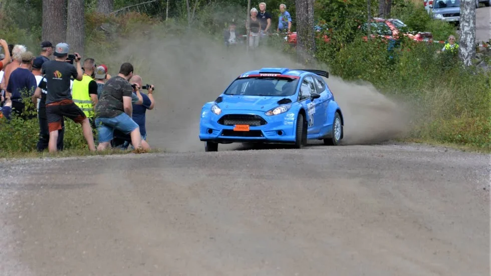 Per Göthberg från Eskilstuna MK i sin Ford Fiesta R5 hade Katrineholms Christer Carlsson med sig för dagen och lyckades bli totaltvåa.