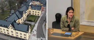 Pensionärerna i Linköping snuvas på gratisresor – efter röstmiss • Ledamöter från MP och V fanns inte på plats 