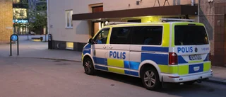 Kvinna gick omkring med kniv i centrala Linköping