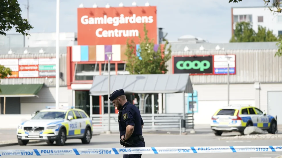 Tre personer skadades allvarligt under skottlossningen vid Gamlegårdens köpcentrum i augusti. Arkivbild.