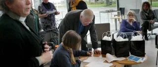 De ställer sig bakom de svaga i samhället