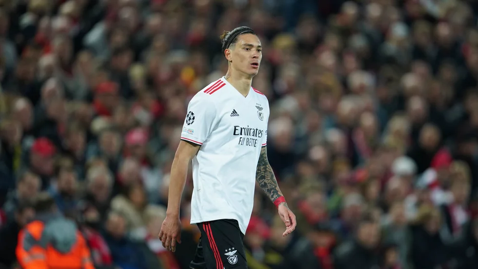 Darwin Nunez i en match mot Liverpool i april. Arkivbild.