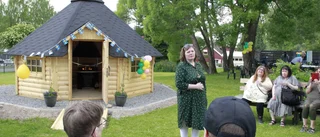 Grillkåta till omsorgen invigdes – byggd efter insamlingen till "Tåg-Kurts" minne: "Det betyder ganska mycket"