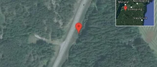 Två personbilar i olycka