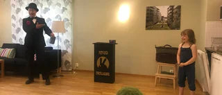 "Jag ringer för att säga att jag finns på riktigt"