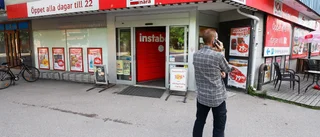 Vakna vittnen hjälpte polisen att gripa misstänkt rånare: "En väldigt obehaglig upplevelse"
