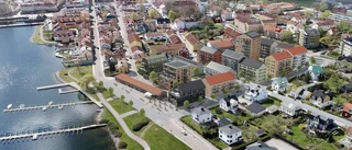 Avtalet för Stenhamra undertecknat • Kritik från M, KD och SD kvarstår • Parkeringar en knäckfråga